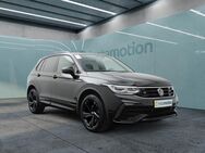 VW Tiguan, 2.0 TDI R-Line BLACK-STYLE BLACK IQ LIGHT, Jahr 2024 - München