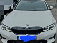 BMW 330i xDrive Touring G21 mit Premium Select Garantie, Standheizung - Werdau