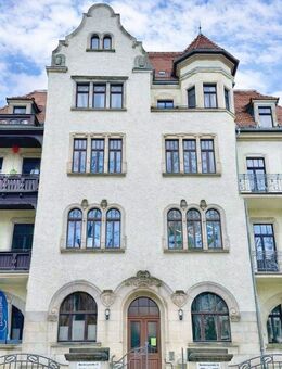 Helle und schöne 3-Zimmer-Wohnung in denkmalgeschützter Villa - Dresden