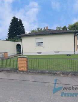 *** Bungalow mit großem Grundstück in ruhiger Lage von Plattling *** - Plattling