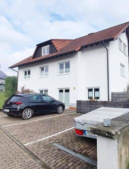 ***Anlageobjekt mit Herz - Dreifamilienhaus in Top-Zustand*** - Neunkirchen (Baden-Württemberg)