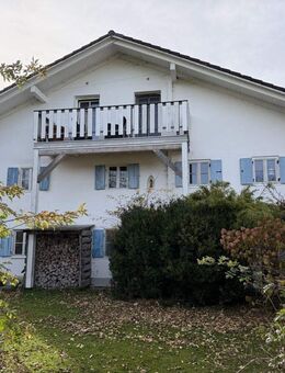 Doppelhaushälfte mit extra Wohnung, Garage und XXL-Garten - Osterzell