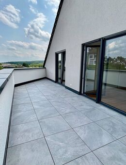 PROVISIONSFREIE* 3-Zimmer Eigentumswohnung im Dachgeschoss Größzügiger Dachterrasse - Puderbach