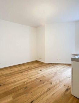 Frisch saniert! Bezugsfrei! Prenzlauer Berg! - Berlin
