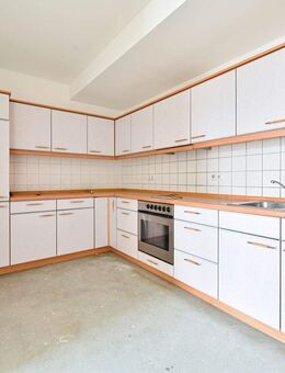 Großzügige 3-Raum-Wohnung in Schloßchemnitz - Aufzug, Tiefgarage, Einbauküche und mit Balkon - Chemnitz