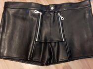 kurze Lederhose- Kunstleder TOP !!! - Benediktbeuern