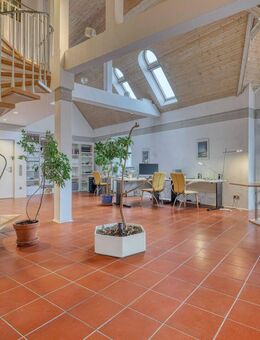 Großzügige und helle Maisonette-Wohnung mit WOW-Effekt in TOP Lage in Karlsruhe - ab sofort frei! - Karlsruhe
