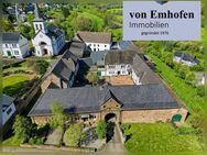 Burg aus dem 16. Jahrhundert - Heimbach (Nordrhein-Westfalen)