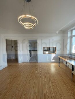 Direkt an der Kieler Förde ! Sanierte 3-Zi-Altbauwohnung-Terrasse zum Garten- Denkmalschutz - Kiel