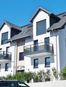 GANESHA-IMMOBILIEN...wunderschöne, neuwertige Wohnung im Erdgeschoss in bester Wohnlage-zum verlieben ! - Leidersbach