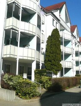 NEU --- sehr schöne und bezugsfertige 1,5-Raum-Wohnung in Zentrumsnähe ! - Gera