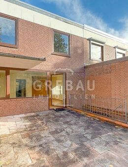 Zur freien Gestaltung: Modernisierungsbedürftiges Mittelreihenhaus in ruhiger, naturnaher Lage - Hamburg