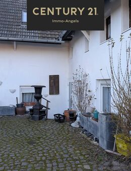 RESERVIERT - Ehemaliges Bauernhaus mit Charakter - jetzt Kaufen - später nutzen - mit Wohnrecht - Titz