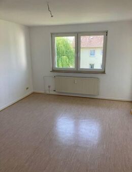 Schöne 2,5-Zimmer Wohnung mit Balkon zu vermieten - Schlüchtern