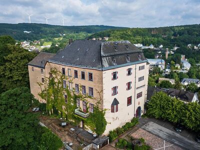 Montabaur Umkreis: Traumhaftes Wohn-Schloss im Westerwald: Auch zum Feiern und Tagen nutzbar