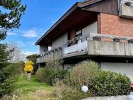 Großzügiges Einfamilienhaus mit Einliegerwohnung, Doppelgarage und Garten - Villingen-Schwenningen