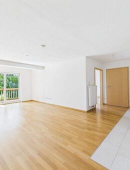 Provisionsfrei! Neuwertige 2-Zimmerwohnung in zentraler Lage von Bad Endorf mit Blick ins Grüne ! - Bad Endorf