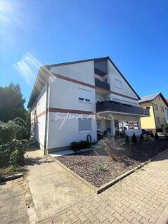 ***3 ZKB mit Balkon und Garage***