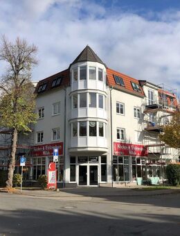 WENIGENJENA : Sehr schöne helle 2,5-Raum- Wohnung im 3. OG mit EBK + Pkw- Stellplatz in beliebter Wohnlage -FREI WERDEND- - Jena