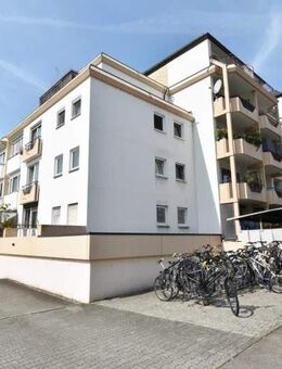 Bezugsfreie 1-Zimmer-Wohnung mit Weitblick und PKW-Stellplatz in zentraler Lage von Konstanz - Konstanz