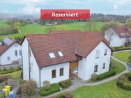 Renovierungsbedürftig mit Perspektive: 3-Zimmer-Wohnung am Hügelhof - Herdwangen-Schönach