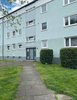 Kapitalanlage: vermietete 3 Zimmer Wohnung mit Balkon - Ratingen