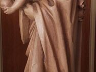 Große Marienfigur (1m), Mauch, aus Holz geschnitzt - Hösbach