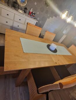 Eßzimmertisch samt Stühle - Brunsbüttel