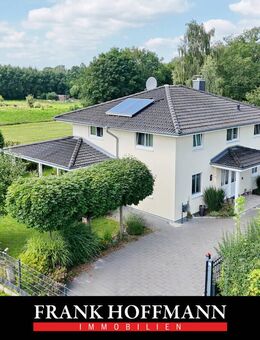 Modernes KfW 40 - Einfamilienhaus mit Doppelgarage in Feldrandlage von Schmalfeld - Schmalfeld