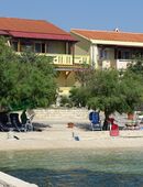 ❤️ Direkt am Meer - Ferienhaus: Ferienwohnungen/Apartments Kroatien Urlaub Adria in 93138