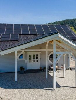 Zwei Wohneinheiten. KfW-40-Plus. Sofort einziehen - ohne Maklercourtage. - Traben-Trarbach