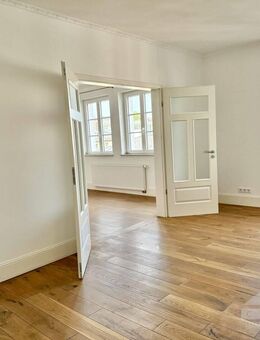 #VERMIETET# NORDEND-WEST - Exklusiv sanierte Altbau-Etagenwohnung - Frankfurt (Main)