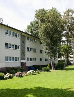 Top 2 Zimmerwohnung in Langenfeld - Langenfeld (Rheinland)