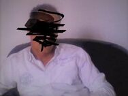 Diener sucht dominante Dame, auch Cuckoldbeziehung. - Berlin