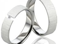 Edelstahlringe LUC43 mit Diamant - Aholming