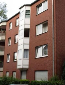 Über den Dachern von Ückendorf: 2 1/2 Raum Wohnung mit Balkon in ruhiger Lage - Gelsenkirchen