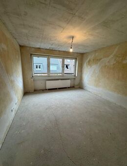 Sehr schöne sanierte 2 Zimmer Wohnung in Oberhausen zu vermieten - Oberhausen