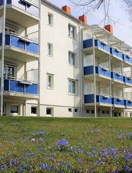 3-Raum-Wohnung mit zwei großen Südbalkonen - Oschersleben (Bode)
