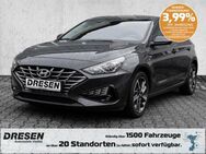 Hyundai i30, 1.0 T-GDI Trend Mild-Hybrid Rückfahrka, Jahr 2023 - Mönchengladbach