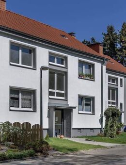 2-Zimmer-Wohnung im Erdgeschoss mit neuem Duschbad und Balkon - Gelsenkirchen