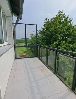 4-Zimmer-Wohnung ca. 89 m² Wohnfläche in Köditz/Brunnenthal - ruhige Wohnsiedlung - sofort verfügbar - Köditz