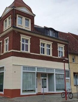 ruhige 2 Raum Mietwohnung direkt am Markt von Kirchhain - Doberlug-Kirchhain