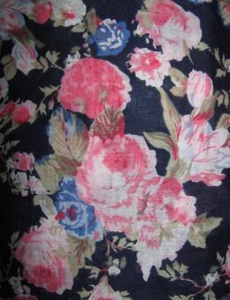 NEU * Romantik * Rosen- Blüten * Flower- Power * Rüschen * Kleid "Gina" Gr. 38- 40, 42/ S- M * bunt * - Riedlingen