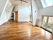 Saniertes ehem. Bauernhaus mit ausgeb. Scheune in Lampertheim. - Lampertheim