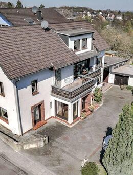 Charmantes Haus mit 10 Zimmern und tollem Garten. Viel Platz für Ihre Ideen! *PROVISIONSFREI* - Königswinter