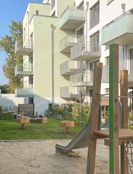 Neue Wohnung mit bodentiefen Fenstern und West-Balkon - Wedel