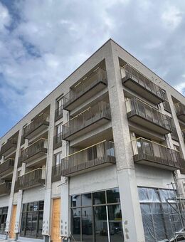 * exklusive 3 Raumwohnung mit 2 großen Loggien und Elbblick in der HafenCity * - Dresden