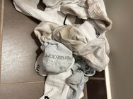 Ich verkaufe meine Socken - Berlin