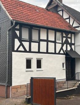 Freistehendes Fachwerkhaus in Heskem - frisch renoviert - Ebsdorfergrund