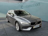 Volvo V60, Momentum Pro, Jahr 2020 - München